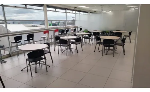 Oficina Amoblada En Arriendo, Sector Los Monjes, Excelente Ubicacion