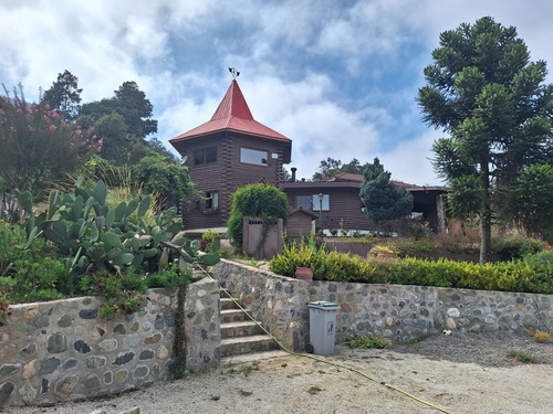 Parcela Con Casa - Altos De Olmué