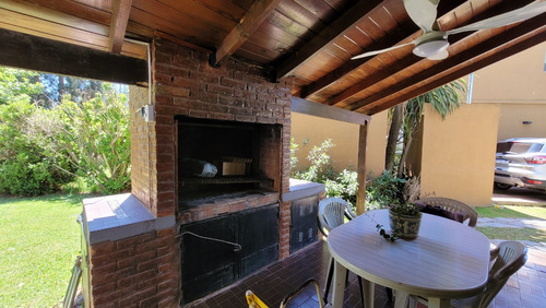 Casa En Alquiler En Country Las Lajas