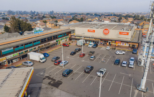 Locales Comerciales En Arriendo En Paseo La Farfana, Maipú