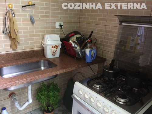 Imagem 11 de 14 de Vendo Sobrado Três Dormitórios Próximo Metro Capão