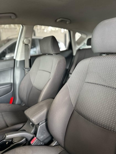 Hyundai I30 2.0 MPFI GLS 16V GASOLINA 4P AUTOMÁTICO