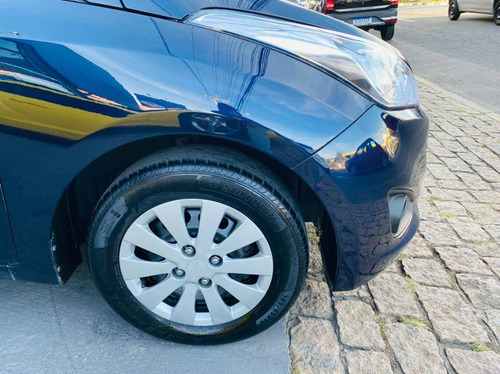 Imagem 3 de 15 de Hyundai Hb20 1.6 Comfort Plus 16v Flex 4p Manual