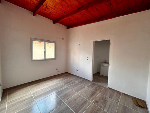 Departamento Venta Ph Estrenar, 1 Y 2 Dormitorios, Pileta. Villa Carlos Paz