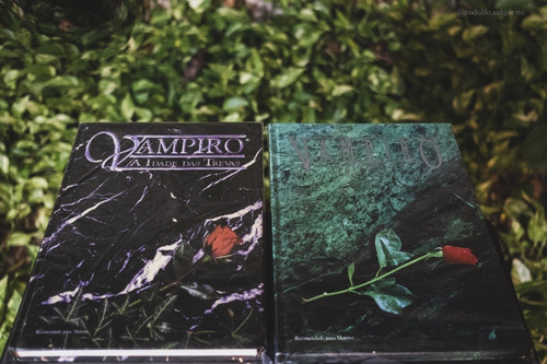 Vampiro A Máscara (1999) E Vampiro Idade Das Trevas (1998)