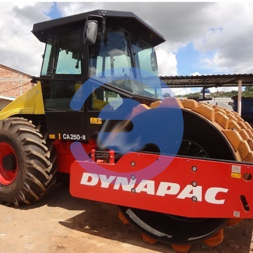 Imagem 5 de 8 de Rolo Compactador Dynapac Ca250 2013