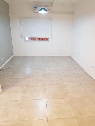 Imagen 5 de 22 de Ph En Venta 2 Amb Con Cochera En San Fernando