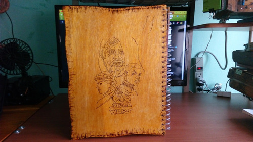 Carpetas De Madera Imágenes Perigrafiadas Artesanal Baratas