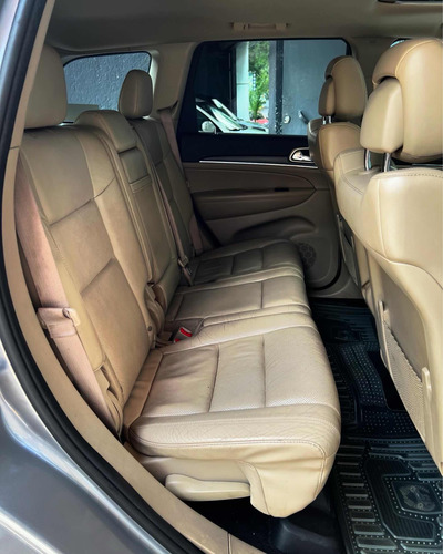 Jeep Grand Cherokee 3.6 Limited V6 4x2 At