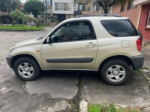Toyota RAV4 2.0l 148 hp