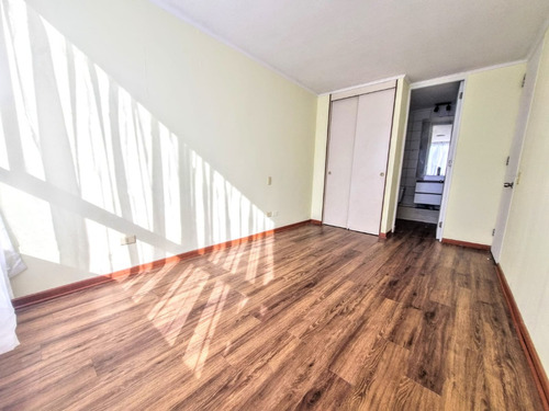Departamento 2d/2b Metro Usach