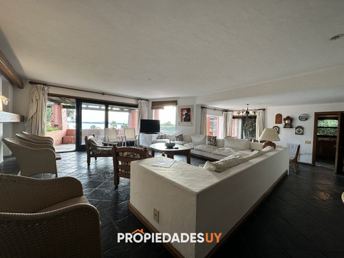 Imagen 2 de 29 de Venta Casa En Complejo Marina Del Este, Punta Ballena