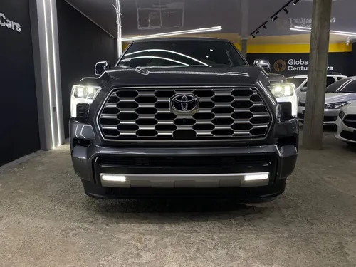 Toyota Sequoia 3.5 V6 Capstone