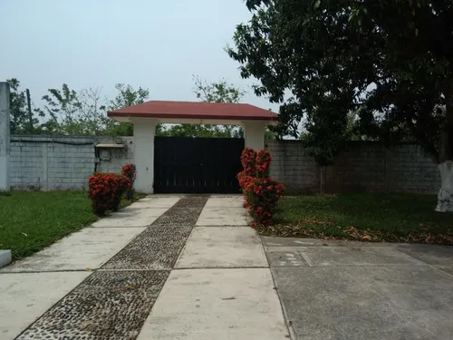 Venta Finca 1.1 Hectáreas 8 Recamaras En Tamiahua, Veracruz.