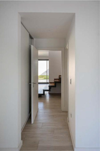 Imagen 18 de 30 de Duplex A La Venta - Villa Belgrano - 2 Y 3 Dormitorios - En Planta Baja Y Alta