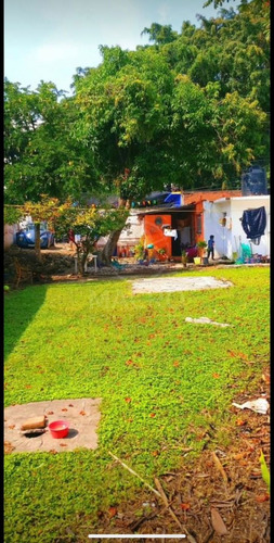 Terreno En Venta En Col. Cuautlixco Con Pequeña Construcción
