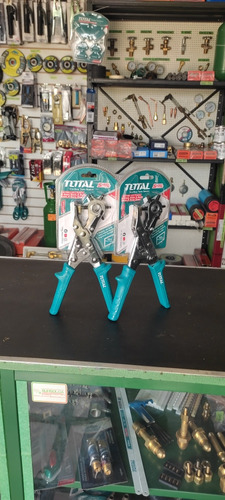 Perforadora De Cuero Total Tools 