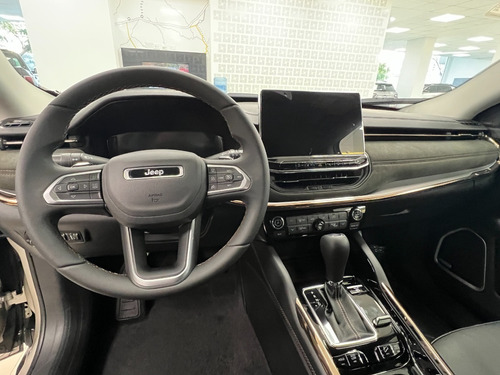 Imagen 9 de 14 de Jeep Commander Limited 0km Entrega Inmediata Sport Cars 2022