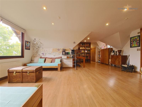 Estilo Chilena I 4d 4b I 350 M2 Y 1.100 M2 I Los Dominicos