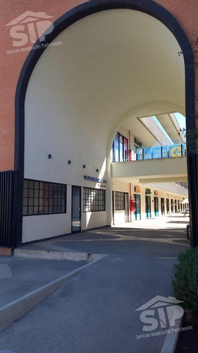 Local En Renta En Plaza Arcada A Un Costado De La Alameda De Saltillo