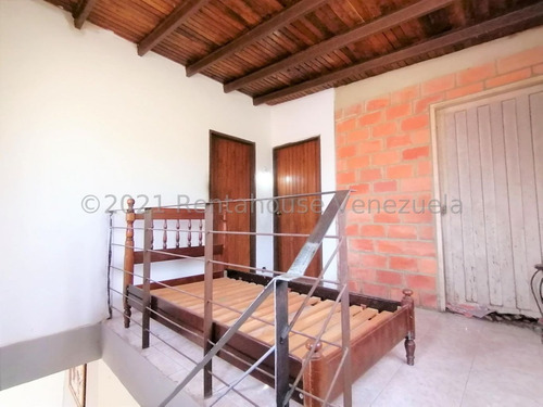 Imagen 18 de 30 de Casa En Venta En Valle Hondo, Lara Código Flex 22-15078 Asesor Inmobiliario Monica C Numero De Contacto +0-4-2-4- 5.5.6. 5.7. 5.9