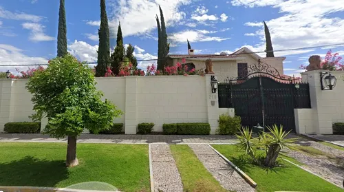 Hermosa Casa En Condominio ¡¡¡una De Las Mejores Zonas De Aguascalientes Ags, Todos Los Servicios, Escuelas, Plazas Comerciales!!! ¡¡¡excelente Plusvalia!!!