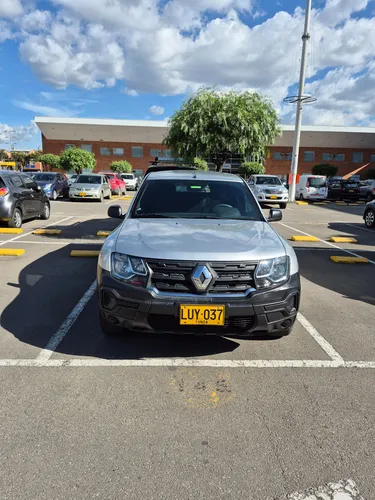 Renault Oroch 1.3 Turbo 4x4