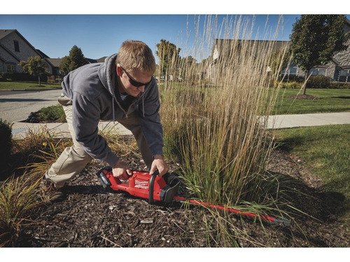 Imagen 6 de 10 de Cortacerco 2726-20 Milwaukee Fuel 18v Espada 60cm Ømáx.19mm