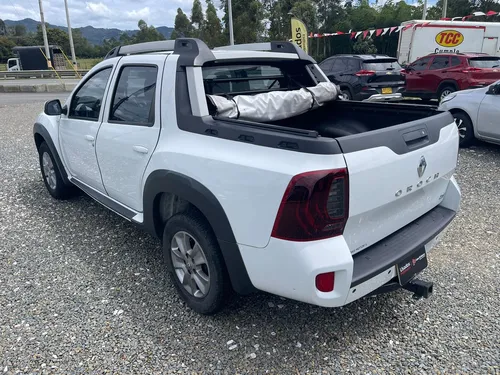 Renault Duster Oroch At 4x2 2.0