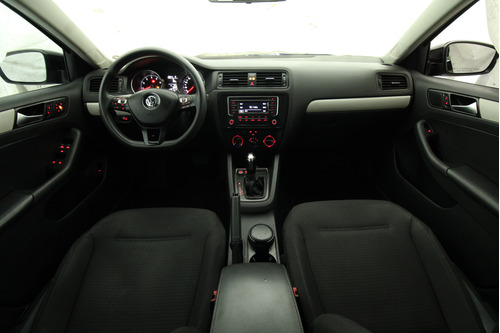 Volkswagen Jetta 2.5 Trendline Tiptronic At