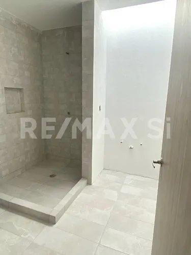 Casa En Renta, Zibata