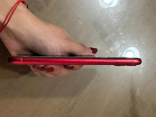 iPhone 11 Rojo (Usado)