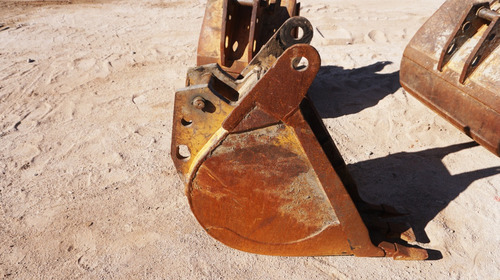 Accesorio Para Retroexcavadora Bote Chico