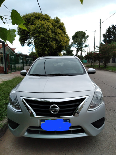 Nissan Versa 1.6 Sense