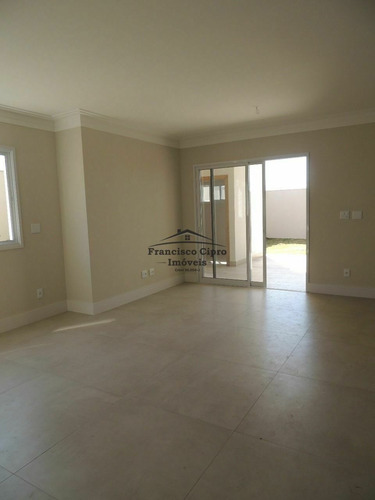 Imagem 7 de 30 de Casa Sobrado À Venda Em Guaratinguetá/sp - Cs468