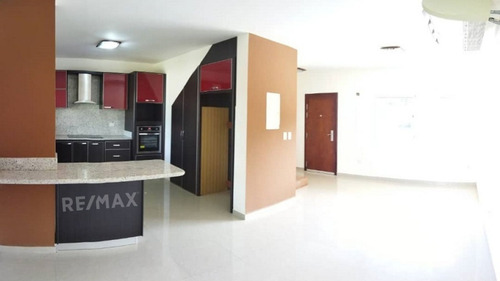 Imagen 5 de 25 de Town House En Avenida Luisa Caceres, Urb. Brisas De San Miguel