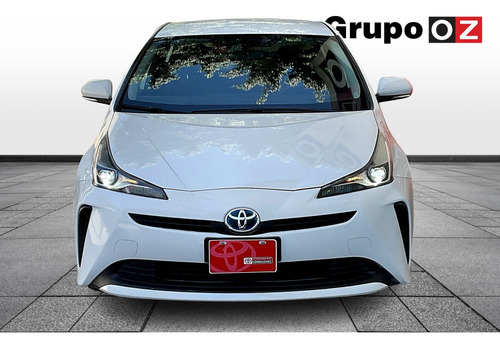 Toyota Prius 1.8 Base Cvt