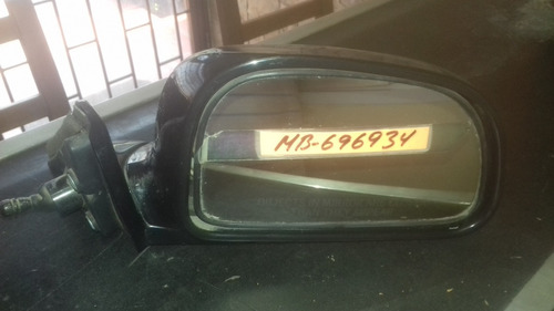 Espejo Retrovisor Derecho Manual Mitsubishi Lancer 92-95