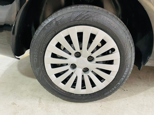 Imagem 19 de 19 de Volkswagen Voyage 1.6 Mi 8v 2013
