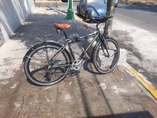 Bicicleta Urbana R700 Urban 1.1 Aluminio Negra Turbo