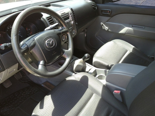 Imagen 10 de 15 de Mazda Bt-50 4x2 - Sincronica