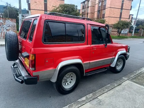 Chevrolet Trooper 2.6 Std