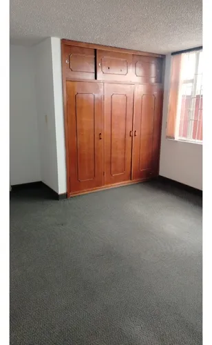 Oficina Con Bodega En Arriendo, Sector Corferias