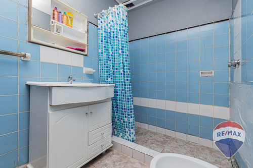 Venta Casa 4 Amb. C/garage, Patio Jardin Y Terraza