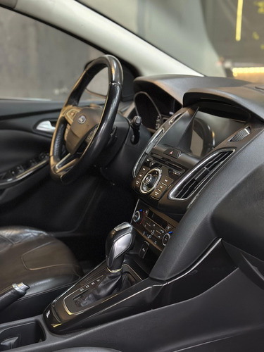Ford Focus 2.0 TITANIUM PLUS 16V FLEX 4P POWERSHIFT