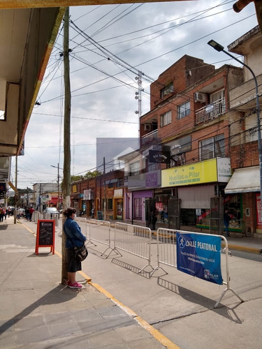 Imagen 1 de 14 de Departamento 3 Ambientes En Venta En Calle Rivadavia, Pilar