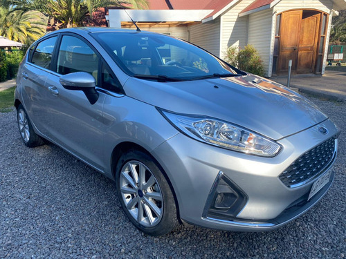 Ford Fiesta Titanium  Titanium 