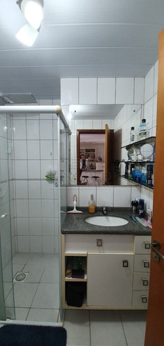 Imagem 8 de 10 de Apartamento Mobiliado Com 1 Quarto A Venda Na Carvoeira Em Florianopolis - V-82014