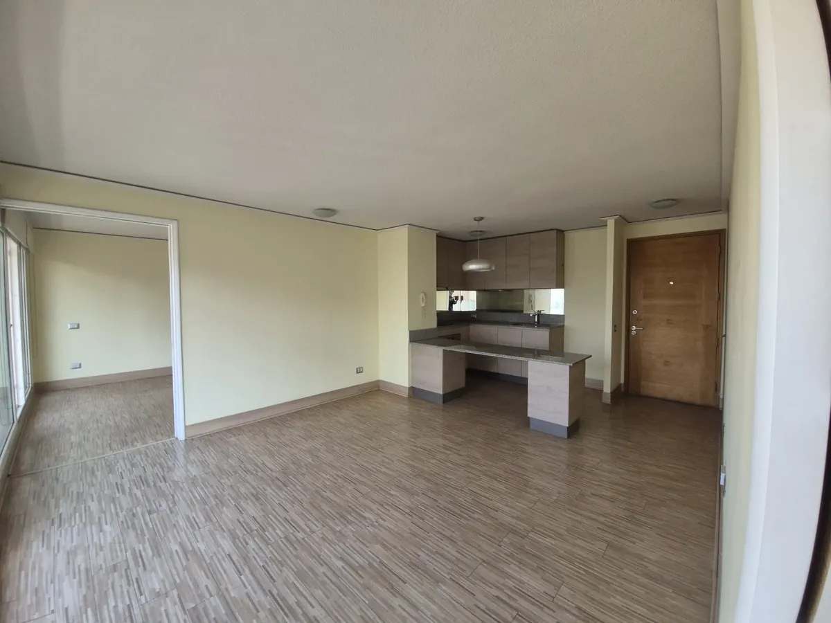 Imagen 2 de 27 de Departamento Con Vista Despejada- Sector Macul