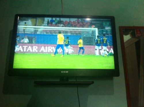 Tv Cce 29